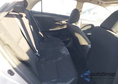 2010 Toyota Corolla S z USA, uszkodzony, nr VIN 1NXBU4EE1AZ364992